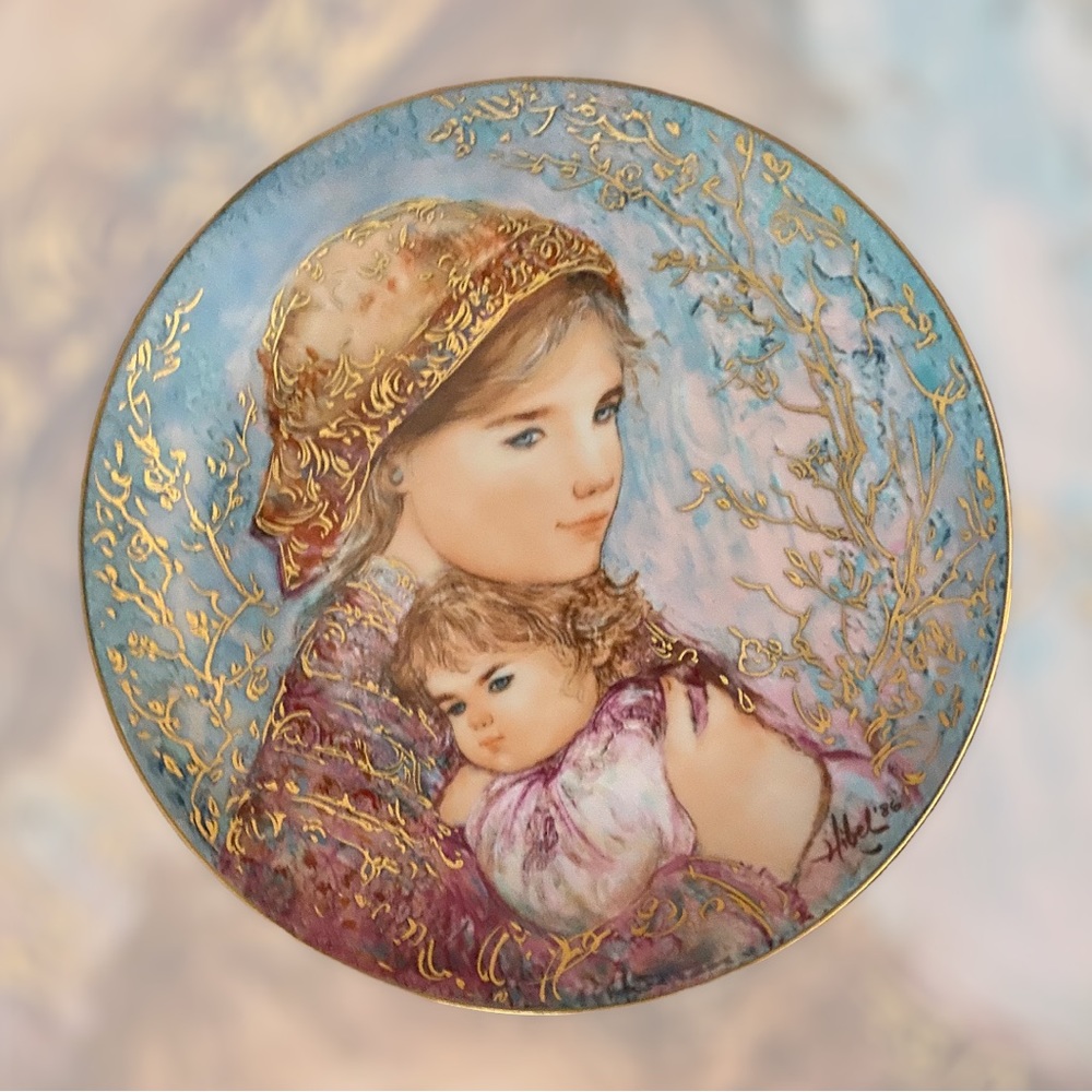 Edna Hibel Mother’s Day Plate 1986, Emily & Jennifer